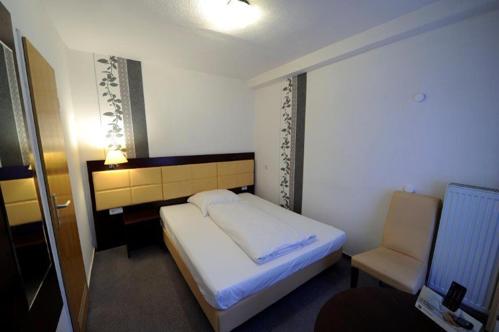 Hotel Zur Post Steimbke Ngoại thất bức ảnh